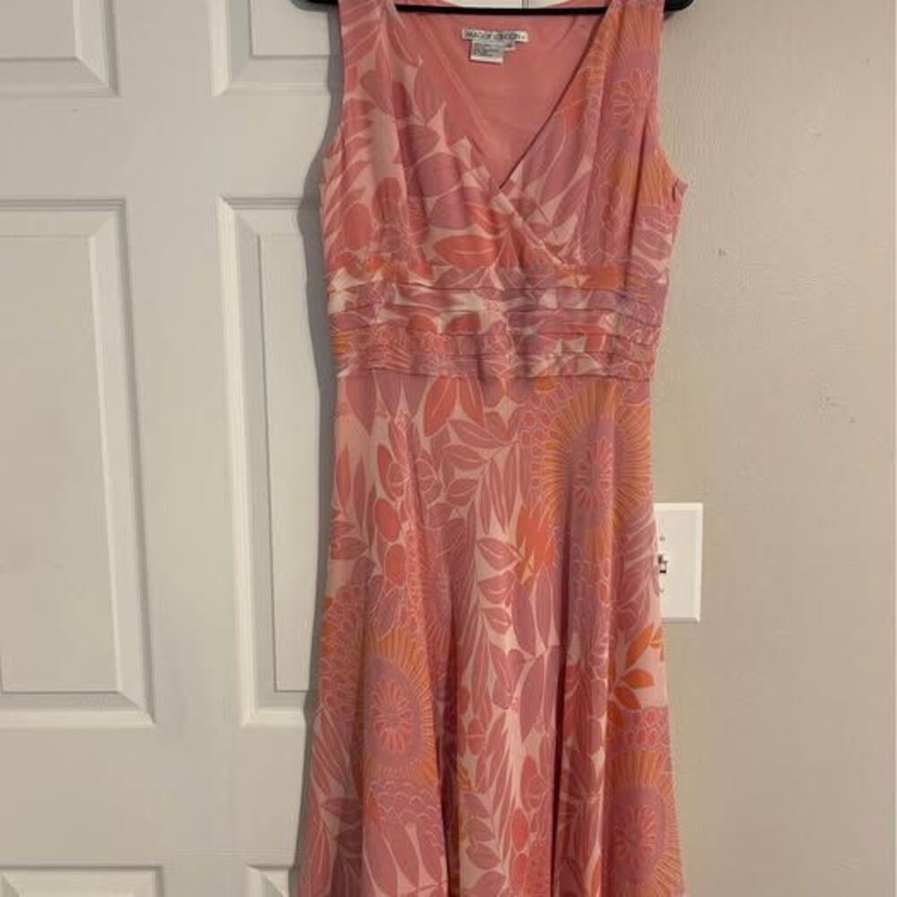 Maggy London Women’s Size 12 Pink Floral Silk Dress Sleeveless *See Description*